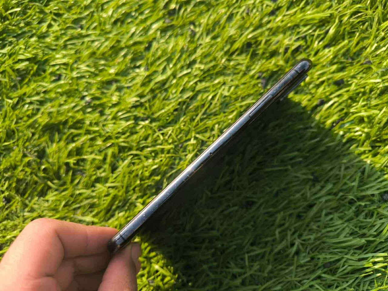 السلام عليكم  ايفون Xs MAX مبدل فقط بطارية اصلية الباقي كفاله ذاكره 256 لون اسود نسبه البطارية 100 مكان بابل ابي غرق سعره200 وبي مجال شراي راسلني خاص  او مراوس بلي فور او شي معقول


**إذا كنت صاحب هذا الإعلان وتريد حذفه لأي سبب، رجاءا أرسل رسالة إلى الدعم الفني**