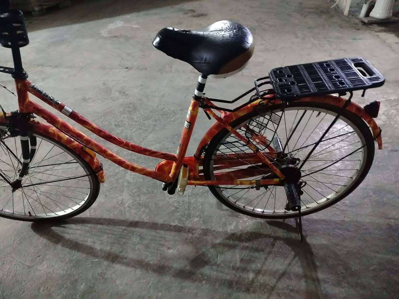 بايسكل  للبيع  بناتي ناري حجم 26 موديل 2024 الاستفسار خاص


**إذا كنت صاحب هذا الإعلان وتريد حذفه لأي سبب، رجاءا أرسل رسالة إلى الدعم الفني**