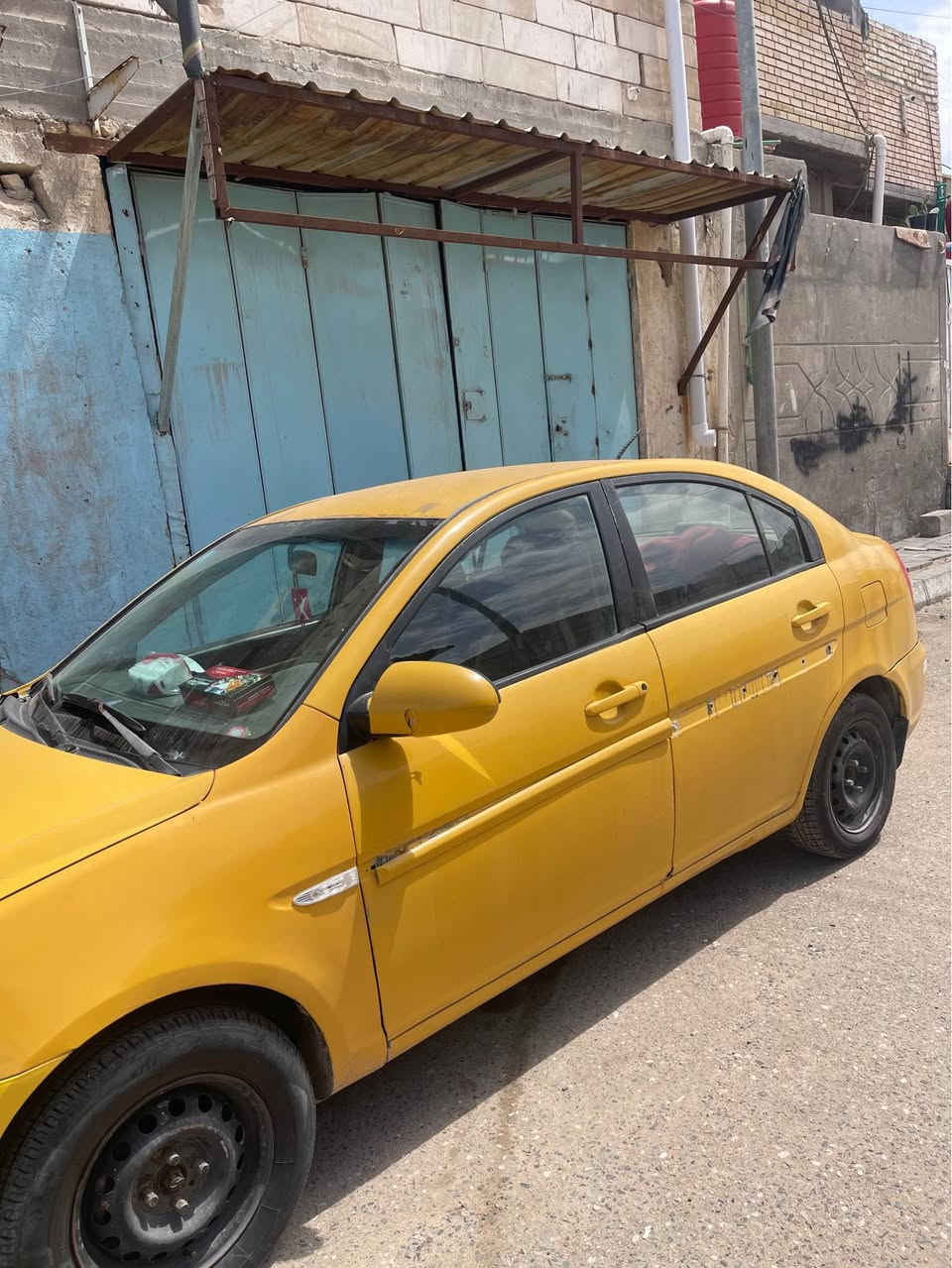 السلام عليكم اكسنت 2007 محرك 1600 مكينة وگير والبدي شوف العين ب70 وبيها مجال سنوية باسمي تنتهي ب2027 *********** البصرة, العراق
