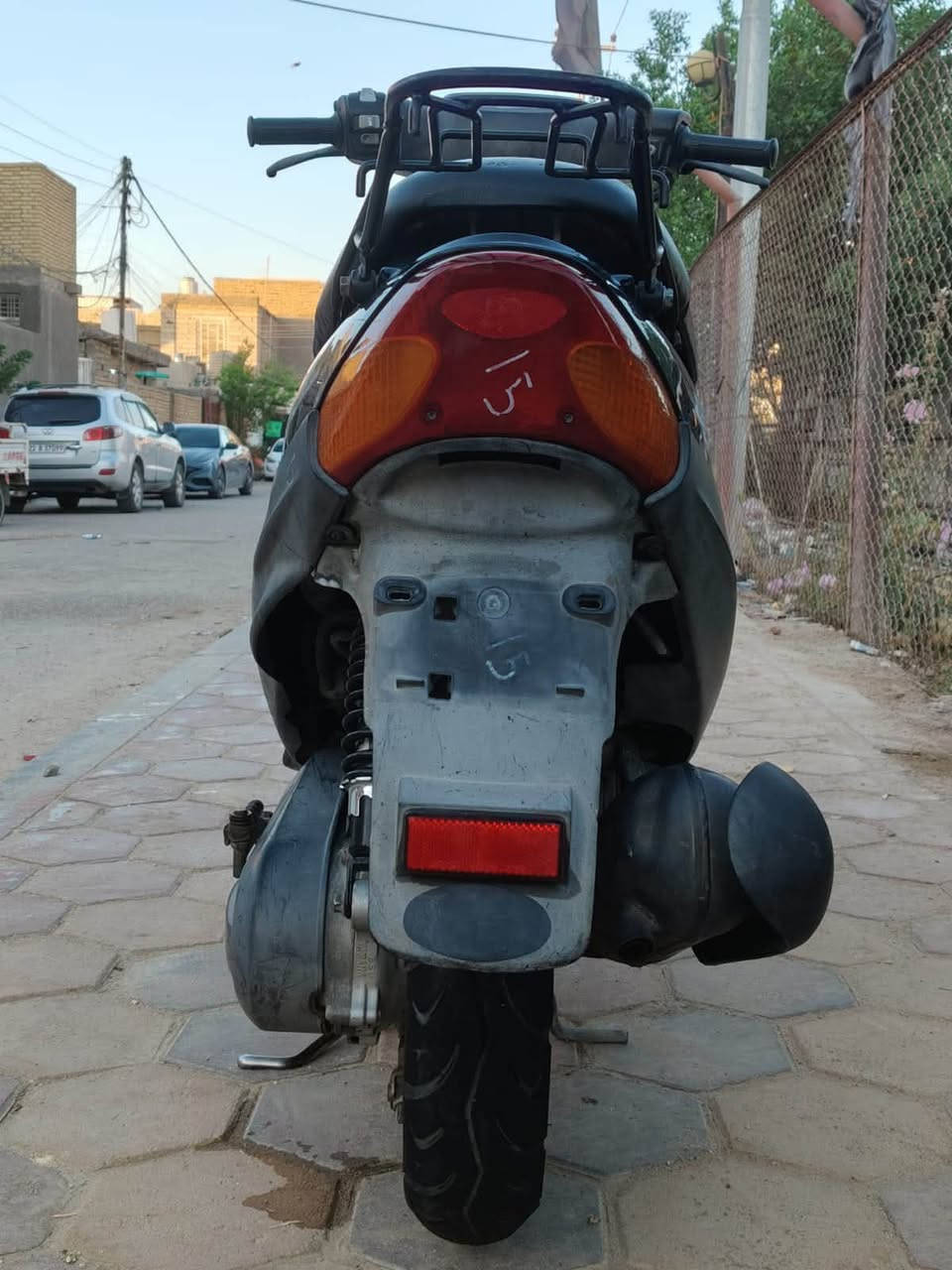 سلام عليكم درجه البيع  بيجي نضيفه ما مفتوحه درجه صاوله  ٤ اشهر طالعه من حاويه كلشي شغال كهربائيات كيج بانزين وسرعه اشاير لايت بكلايت كله شغاله سعره 650 وبيه مجال عنوان الناصريه حي الشهداء
واتساب او اتصال 📞 ***********
