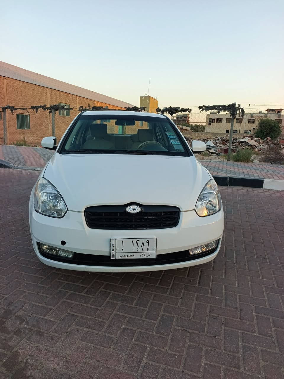 اكسنت 2010 خليجيه محرك 1600 دوش فتحه سياره فول مكان السياره كربلاء سياره بدون ضربه فقط صبغ موضح بالسونار ***********
