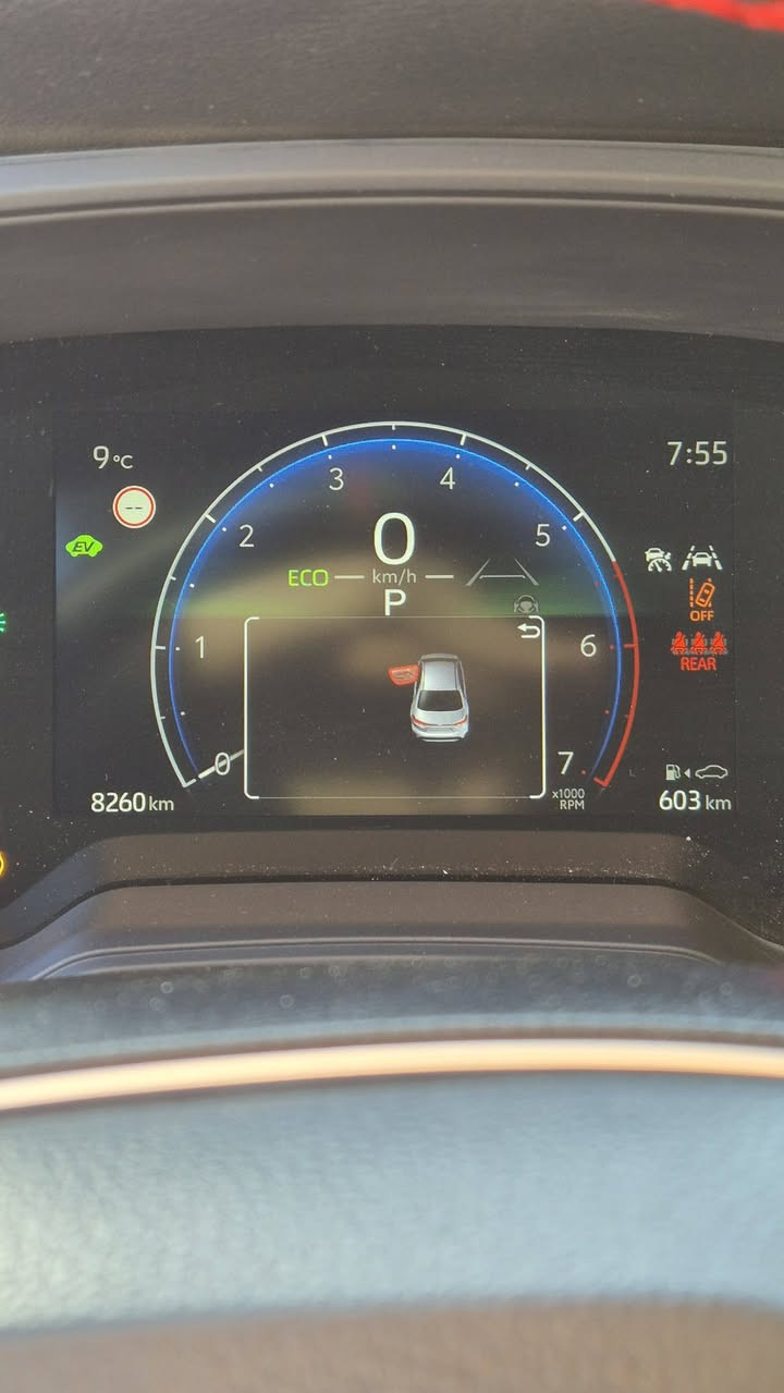 كورلا وارد صيني موديل ٢٠٢٥
ممشى ٨٢٥٠ بعدها جديدة
مكفولة عدا جم شخط بسيط موضح بلصور
رقم بغداد تحويل مباشر باسمي
مواصفات 
كراسي جلد
فتحة سقف
كامرة خلفية
تحكمات ستيرن 
تعتبر فول عدا الكرسي عادي
السعر المطلوب ١٥٥ 
المكان بغداد شارع فلسطين


**إذا كنت صاحب هذا الإعلان وتريد حذفه لأي سبب، رجاءا أرسل رسالة إلى الدعم الفني**