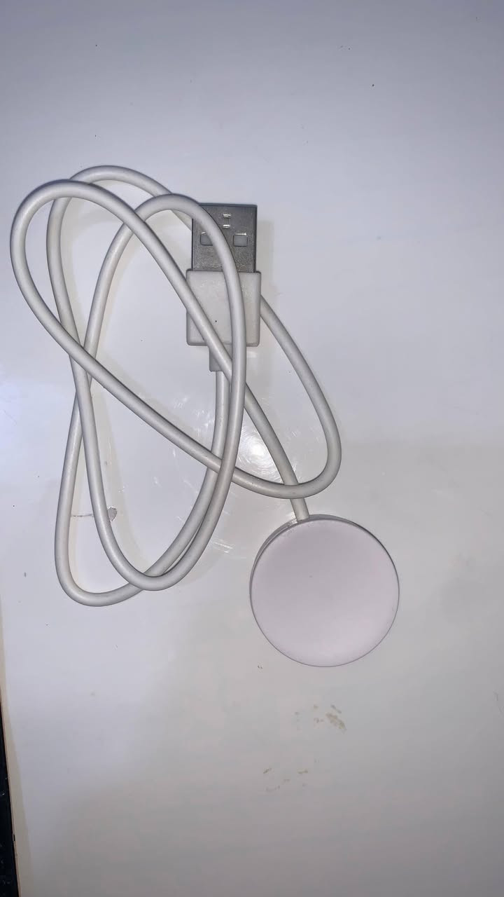 ⌚ ساعة ذكية للبيع
🔹️الشاشة لمس كاملة
🔹️تستقبل إشعارات ومكالمات
🔹️بطارية تدوم يوم كامل تقريباً
🔹️يجي وياها حزامين واحد اسود والثاني جلد
🔹️وياها شاحن لاسلكي

السعر : 20 الف شامل التوصيل
واتساب : ***********
