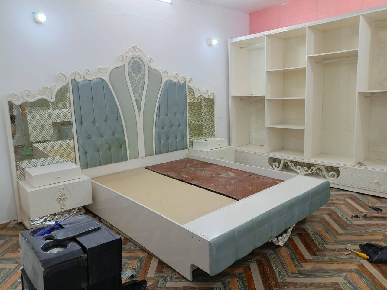 السلام عليكم
غرفه تركي للبيع 9 قطه ضخمه ونضيفه
سعر 450 وبيهه مجال مكاني بغداد سبع البور شراي تفضل خاص


**إذا كنت صاحب هذا الإعلان وتريد حذفه لأي سبب، رجاءا أرسل رسالة إلى الدعم الفني**