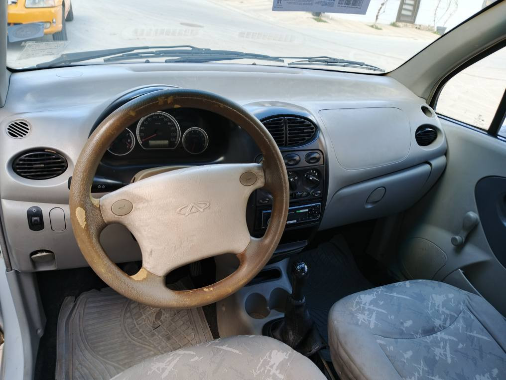 سلام عليكم للبيع كيو كيو موديل 2013
مشروع وطني رقم مميز  سنويه لحد 2029 دفتر بانزين موجود تبريد شغال شرط كير محرك شرط بيها قطعتين بدون دواخل شرط سعر 33 بي مجال للطيبين شراي يخابر *********** كركوك, العراق
