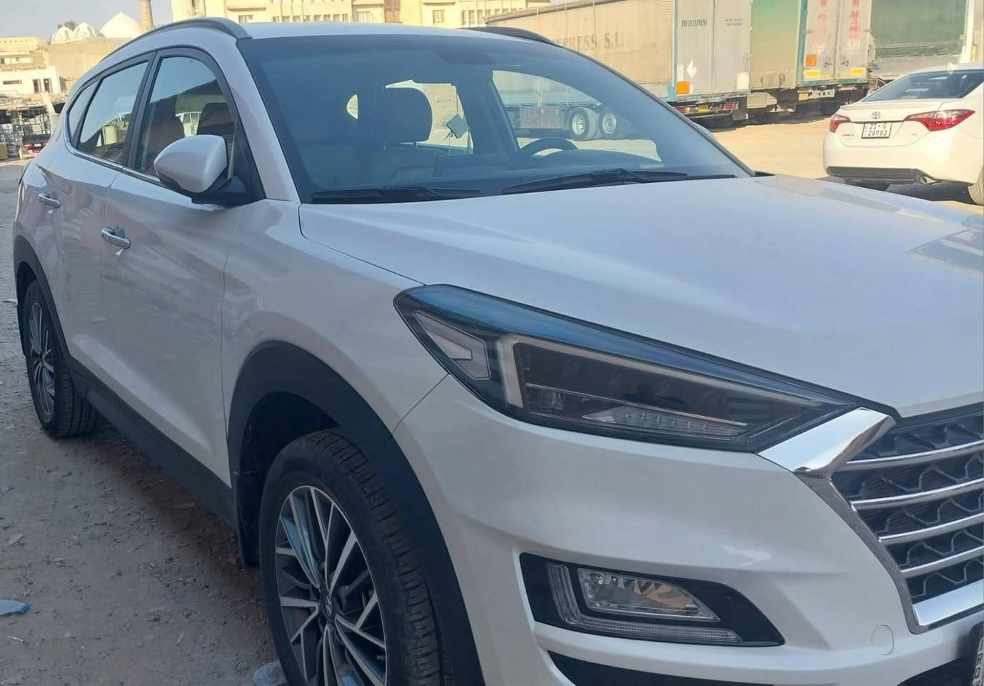 هونداي توكسون
2019
ماشية 61 الف كم
لايت ليد
5 عدسات كاصد 
زنون 
شغال
2 كشن كهرباء +جلد بلادى
بدون بانوراما 
بدون صبخ  مكفوله واضح بل سونار 

رقم صاحب سيارة 
***********
*********** كركوك, العراق
