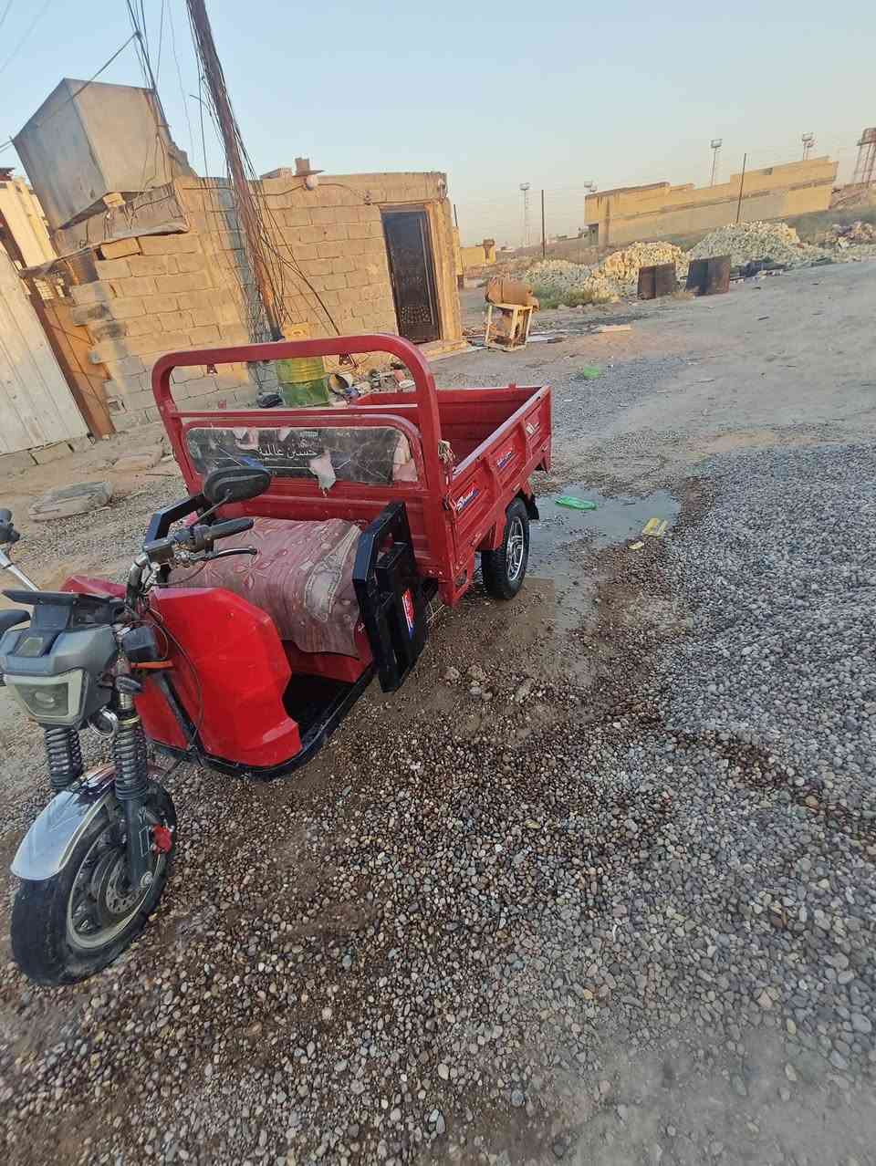 سلام عليكم ورحمة الله وبركاته ستوته شحن للبيع كامله من كلشي ما بيه نقص بطاريته على الفحص وين ما يعجبك تفحص سعر 900 وبيه مجال بسيط تواصل خاص او على رقم ***********او ***********
