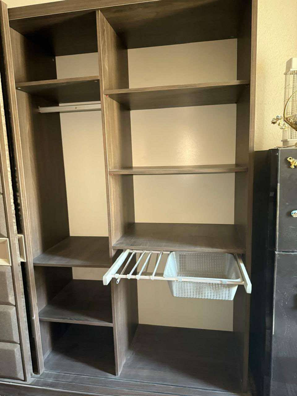 للبيع غرفه غير مستخدمه فقط منصوبه
١٠ قطع  تركي درجه اولى من شركة العالميه 
ماخذيهه ب ٢٨ ورقه سعر البيع حاليا ب مليون و ٢٠٠ بيهه مجال بصيط 
الموقع بغداد المنصور 
للتواصل خاص موجوده


**إذا كنت صاحب هذا الإعلان وتريد حذفه لأي سبب، رجاءا أرسل رسالة إلى الدعم الفني**