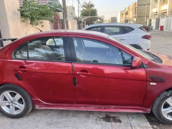 سلام عليكم 
لانسر قرش 2009
مكينة 2000
سعر 75 وبيها مجال
اخوان اني مكلف ب نشر وماعندي ماسنجر
رقم صاحب سيارة 
 اتصال ‭0783 853 4090‬
0770 558 7760‬واتساب
