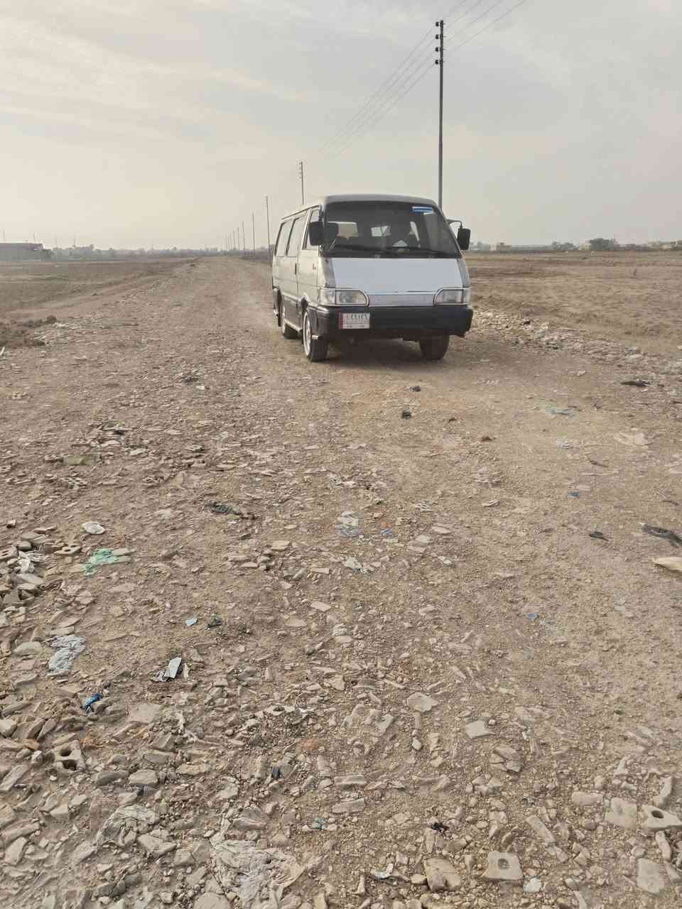 سلام عليكم للبيع كيه بسته موديل، 94 جاهزه كير مكينه اكسل بور ستيرن حداديه جديده شواصي نضاف مصفره هئيه وغرامه السياره تحويل ثاني يوم سياره كامله وبلاديه ومدوشمه متصرف عليهه كامله كبل لشارع سعر (( 30)) بيهه مجال بكان سياره.(( صلاح الدين قضاء الدجيل)) رقم تواصل ***********
