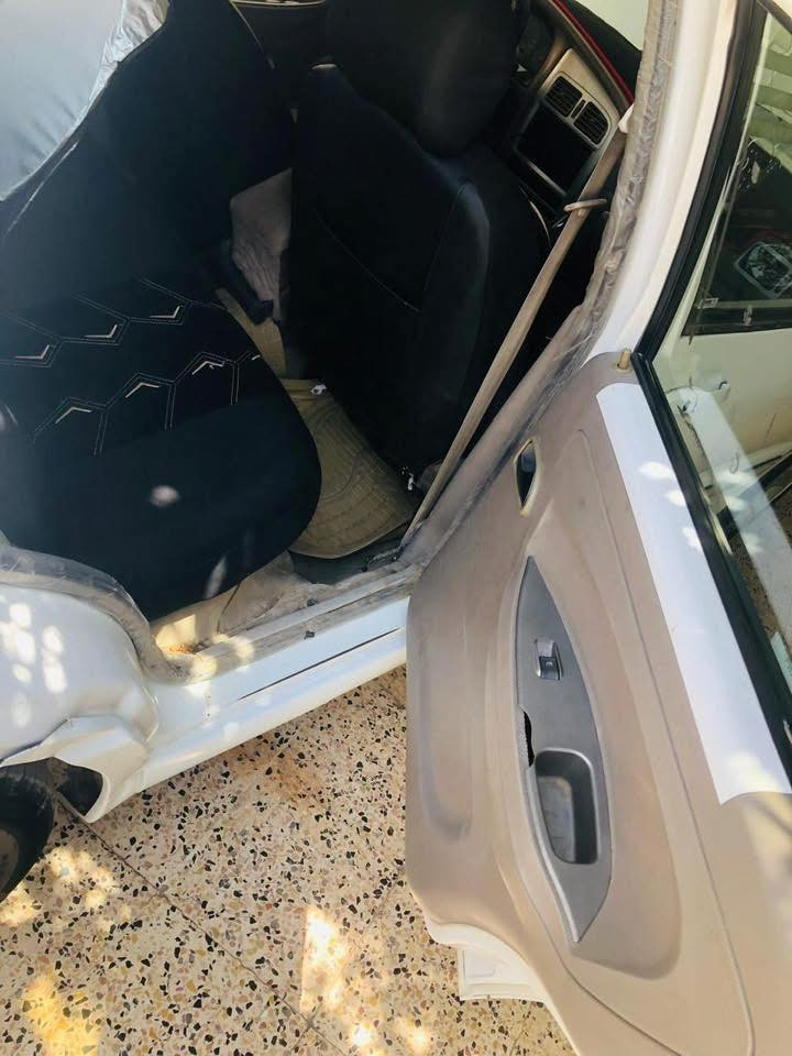 السلام عليكم
للبيع شيري كوين 2013 سيارة جاهزة
كير ومحرك بلادي 
تدفئه تبريد شغال 
صدر امامي خلفي جديد
شاشة اندرويد
باتري جديد
تايرات جديدة
دوشمة داخلية جديدة
سيارة جاهزة
السعر 40 ورقة
للأستفسار الاتصال ع الرقم ***********
