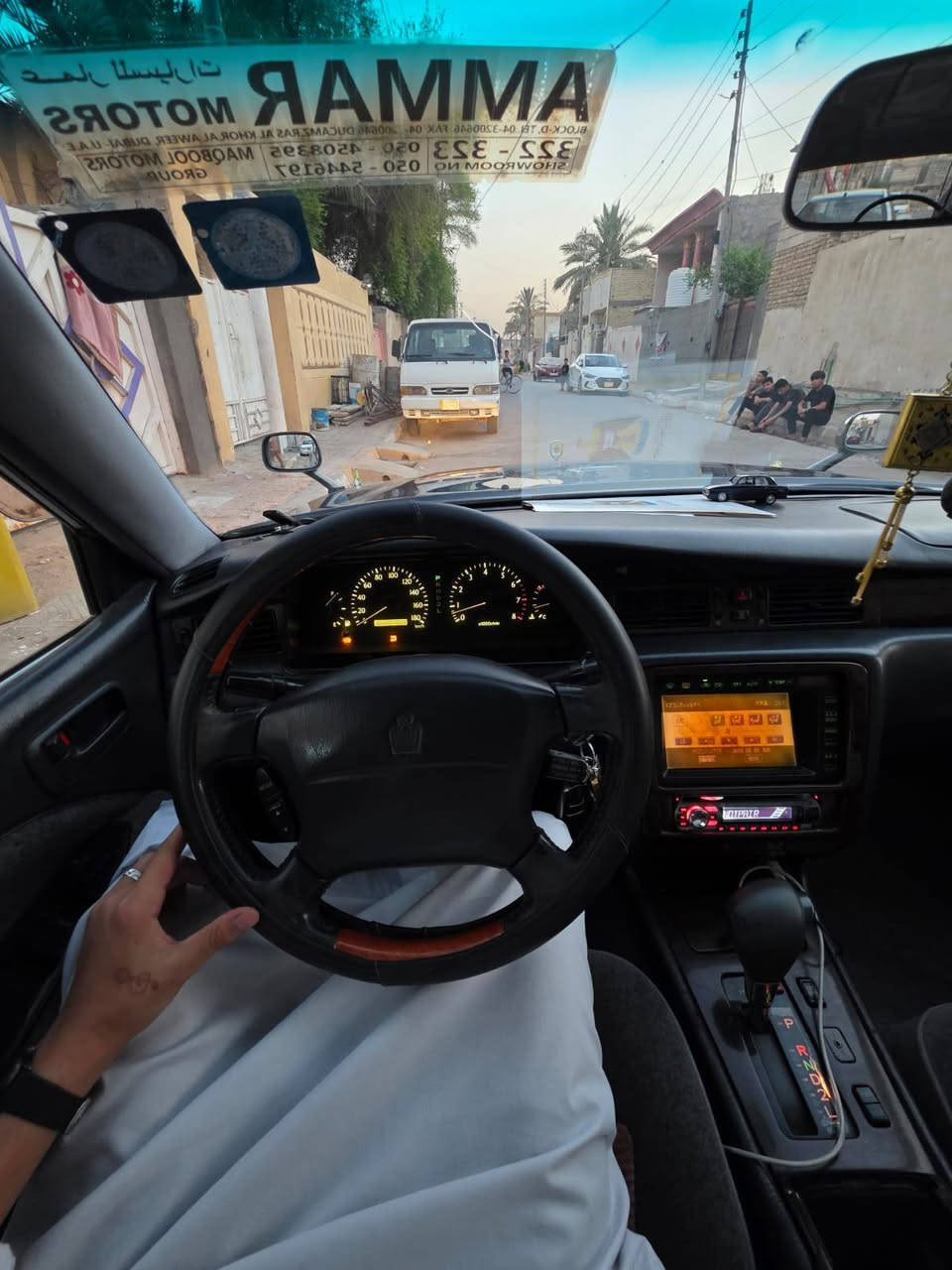 للبيع قطعه نادره
راس الثور موديل 2000 
محرك 3000
5 دگم
رقم نجف رقم حلو مثل ماتشوفون بالصوره
مكفوله من الدعاميه للدعاميه كفاله عاااااامه
السياره بأسمي اداور الك ثاني يوم
صبغ بلاد شركه مكفوله محرك وگير 
تبريد قطعتين تبريد ثلج شاشه تبريد لمس بلاد 
مواصفات حلوه تحكمات كلهن كهرباء 
اريل كهرباء 
كلشي بيها بلااااااد كلشي بيها شركه 
السياره خير من الله واريد أبيعها لان اريد اشتري عاليه السياره مانقصها شي 
مكاني كربلاء المقدسة 
لمعرفة السعر اتصل ع الرقم 
***********
مااتواجد على الفيس 
اسف طولت عليكم ،
