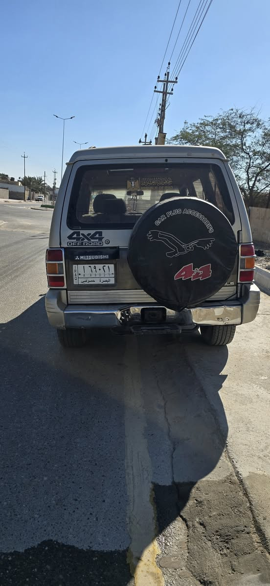 السلام عليكم ميتسوبيشي ٩٢ خليجي مكفوله يسره بلادي  سعرها ٧٥ بيها مجال 
البصرة الفاو 
تواصل على رقم‎0770 705 1187
