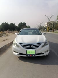 ٢٠١١ • مكينه ٢٤٠٠ • جلد