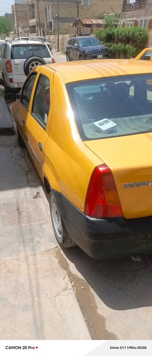 السلام عليكم رينو ٢٠٠٩ مكينه مكفوله سياره جاهزه العنوان شعب *********** السعر ٣٢  وبيها مجال تحويل ثاني يوم
