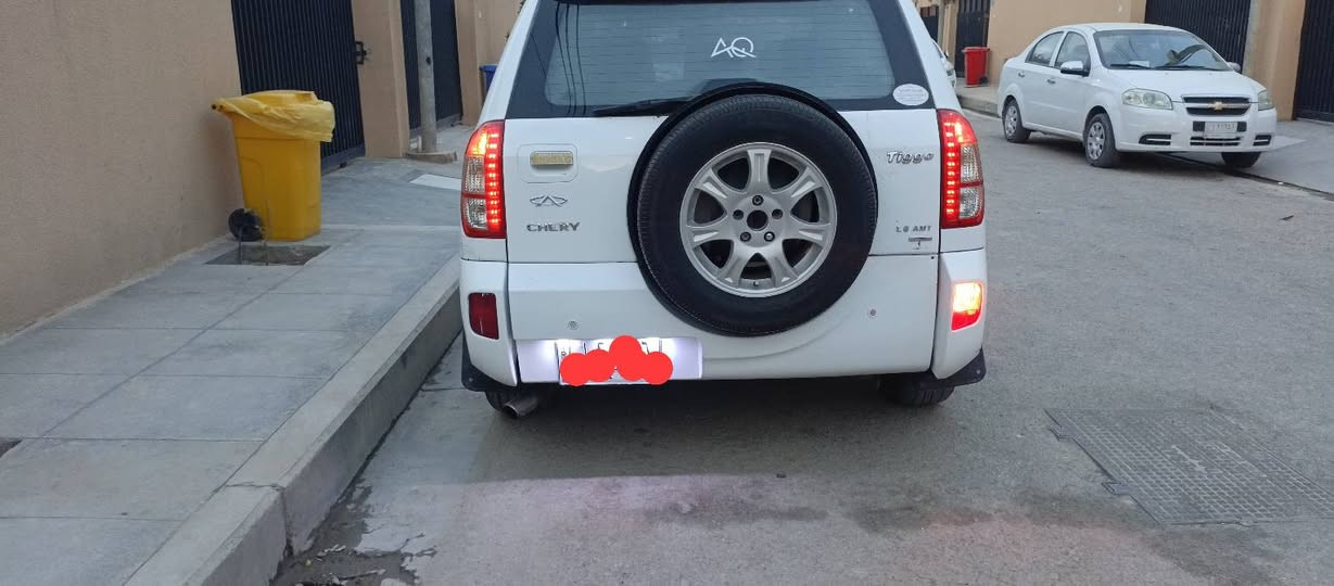 تيكو 2012 نظيفة مال جناي السعر 57 وبيها مجال   مكانها بابل ناحيةابي غرق هاتف
***********
