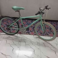 بسكليت للبيع • كل واحد وسعره