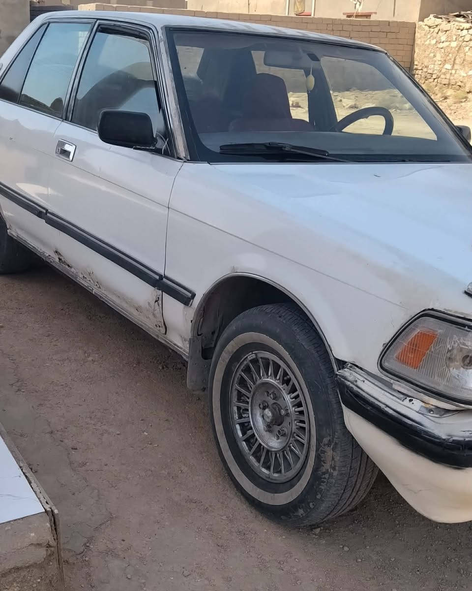 السلام عليكم سيدان موديل 88 رقم انبار مكانها السماوه الخضر سعرها 32 بيها مجال ***********
