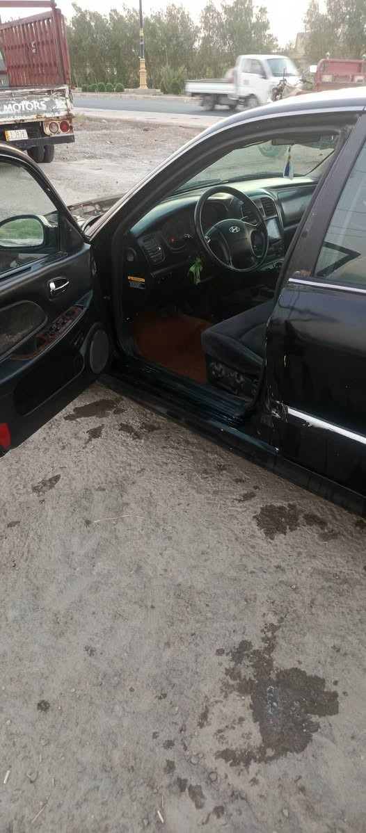 سوناته وفود 2005 وارد امريكي محرك 2700 تبريد شغال مكينه وكير قبل شهر مبدل وحداديه جديده خلفي ومامي  سنويه 2027 تحويل ثاني يوم مكان ميسان $67  )  ***********
