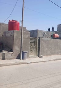 بيت ليجار يتكون من قرفتين صاله مطبخ ستقبال صحيات مشترك ٠٧٧١٢٤٥٨٥٣٠