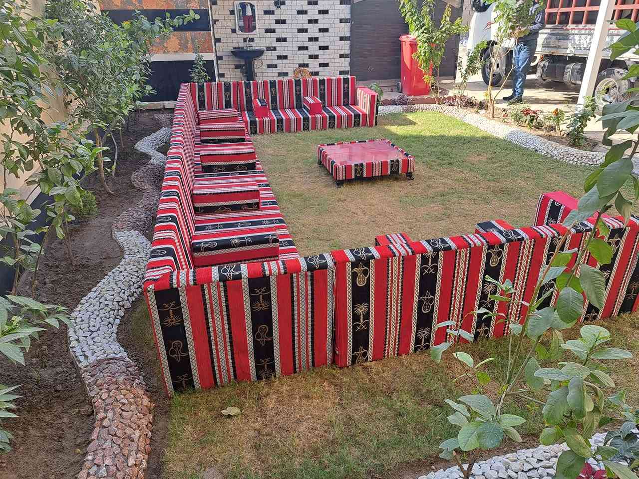 بإمكانكم ان تجلسوا في الحديقة او في داخل البيت شاهدوه بالصور واعطونا رأيكم أتمنى أن ينال رضاكم واعجاباتكم شغلنا وتصميمنا وابداعاتنا في عمل الديوان الأرضي موديل المضايف العربية الثابت مع اللولات والطبلة في بغداد+ منطقة الكرادة شاهدونا وتابعونا عبر صفحتنا على الفيسبوك بفرعينا في محافظة ديالى بعقوبة و خانقين ويتوفر التوصيل للمحافظات 
https://www.facebook.com/profile.php?id=100044630220289&mibextid=ZbWKwL


**إذا كنت صاحب هذا الإعلان وتريد حذفه لأي سبب، رجاءا أرسل رسالة إلى الدعم الفني**