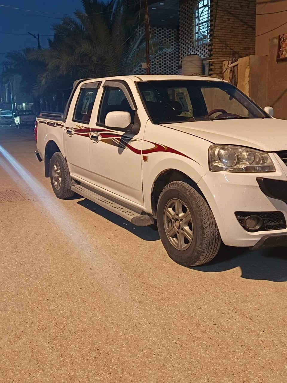 السلام عليكم كريت ويل موديل 19 بسمة السيارة بيها حادث بجم و مصلحة حدادية تبريد تخم تاير كلة جديد السعر 79 استفسار اتصل *********** اني مكلف بلنشر غير متواجد عل فيس
