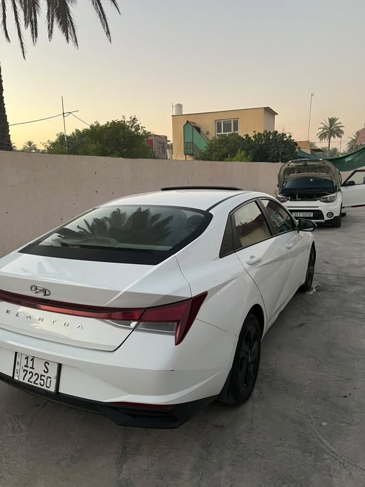 سلام عليكم للبيع النترا ٢٠٢٣خليجي فول مواصفات فتحه شاشه تحكم ستيرن كامره ويل كب مكفوله من الصبغ والضربه فقط بارد قليل جهة الصدر مكينه ١٦٠٠دوش ما بيها قطرة دوانز مكينه كير حداديه تبريد تايرات كله جديد شرط ترايك٢٠٠رقم بغداد الجديد وسنوية جديده ماشيه ١١٧ بأسمي مكاني كربلاء السعر ١٤٣وبيها مجال جدا بسيط وماكو بهيج سعر للأتصال ***********

