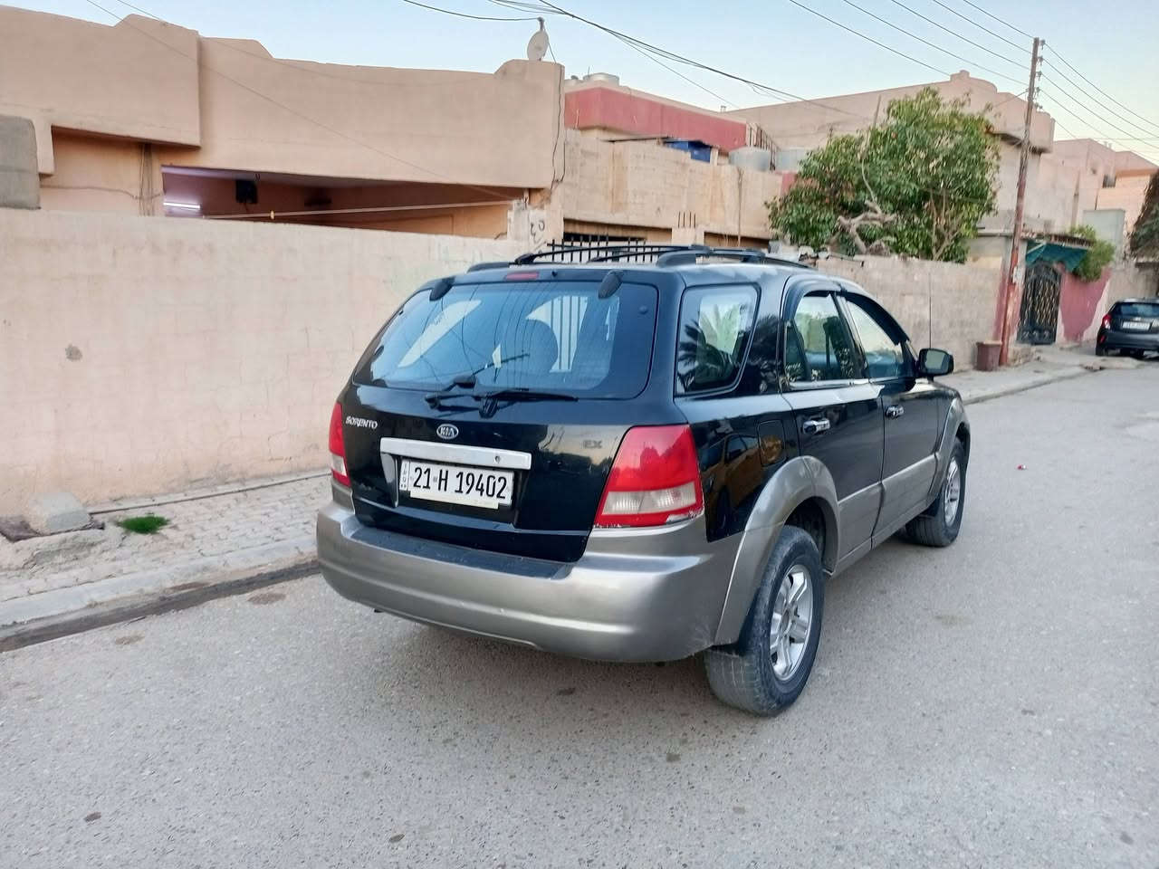 السلام عليكم كيا سورنتو رقم سليمانيه دولي هزه 2027سنويه لل 2029شرط الوكاله وتحويل سياره بدون طخه بدون ضربه فقط بس البونيد بي صبغ سياره كلهه عل وضع البلاد محرك كير تخم تاير كله بشرط المحرك سته سلندر بلادي سياره جاهزه من الدعامية لدعاميه مابيهه نقص
السعر 84وبيهه مجال بسيط لشراي للبيع او المراوس حسب القناعه العنوان كركوك رقم الهاتف ***********
