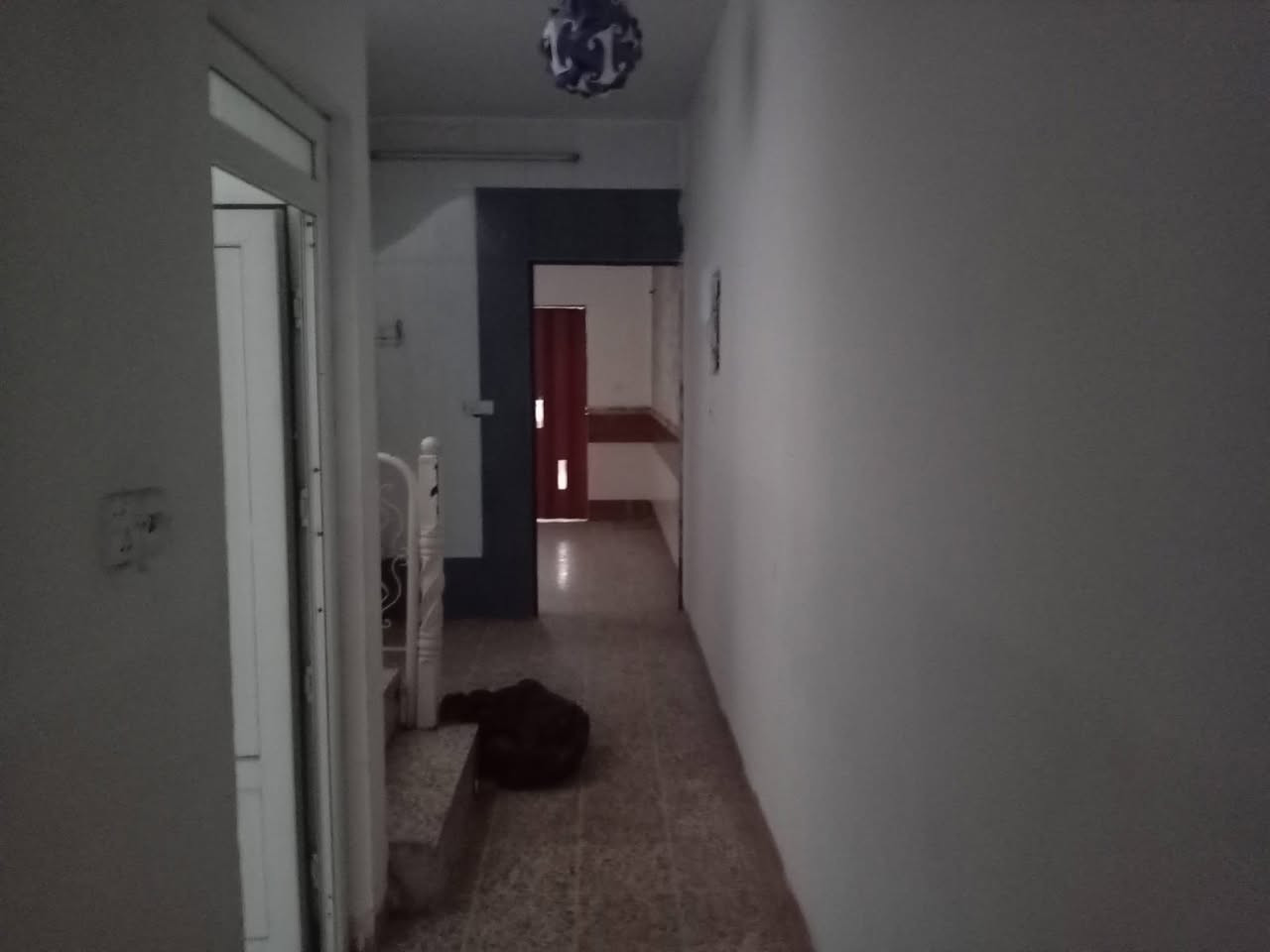 بيت  للبيع✋✋
المنطقه مشيرفه الأولى على شارع 60♥️

 طابق واحد غرفتين وهول واستقبال ومطبخ وصحيات♥️

للاستفسار الاتصال على ***********📲🏦

نستقبل كافة العروض العقاريه ♥️
