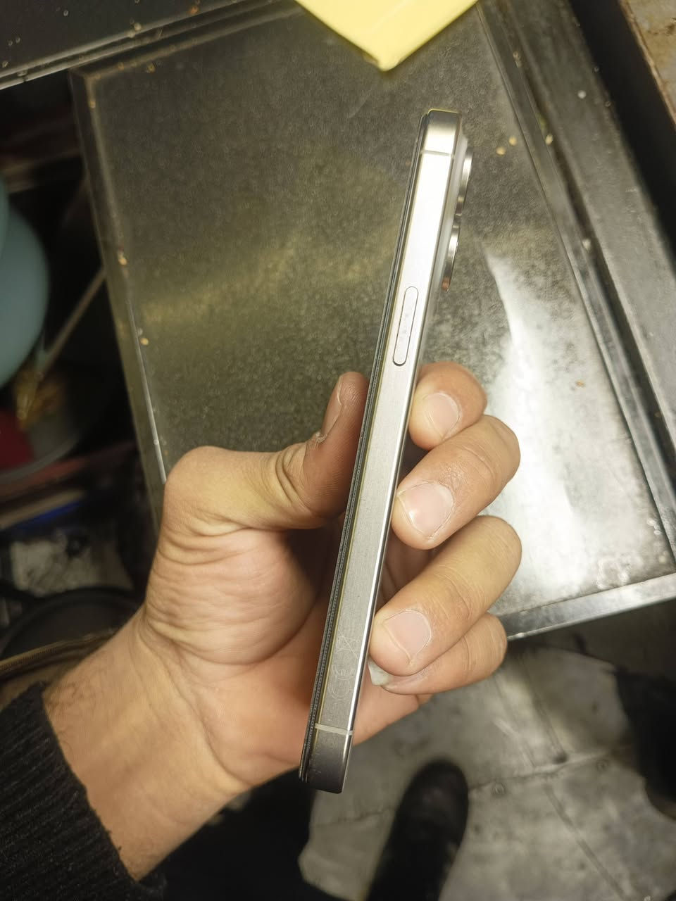 ايفون 15 برو ماكس
ذاكره 512                          سعر 750 بي مجال 
تك سيم                                *********** كورك
بطاريه 85                           *********** اسيا
نضافه التلفون 100/90
مبدل شاشه فقط  نوعيه اصلي
