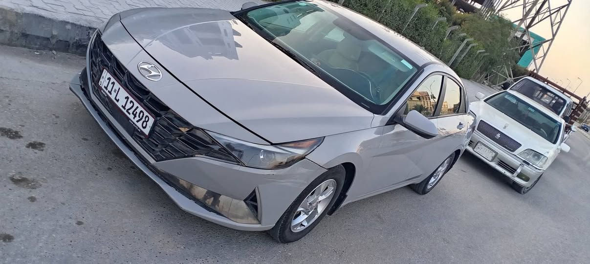 سلام عليكم 
النترا2022 رقم بغداد بسمي كير عادي حادث أمريكا جاملق خلفي بيه ضربه أمامي سعر 130 بيه مجال بسيط لاشراي ***********
☆
علمأ سياره كير عادي 7نمر مع بك
