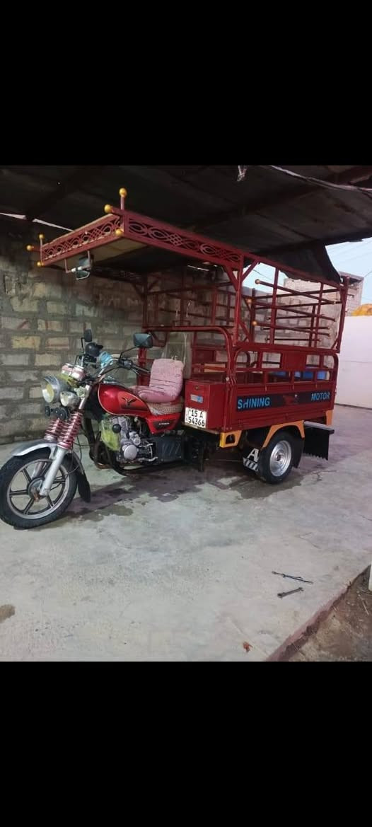 سلام عليكم للبيع طرطوره ام الطير 2022 مرقمه تحويل مباشر جاهزه مجهزه وعلفحص السعر 3ملايين وبيها مجال للشراي للاتصال ***********
