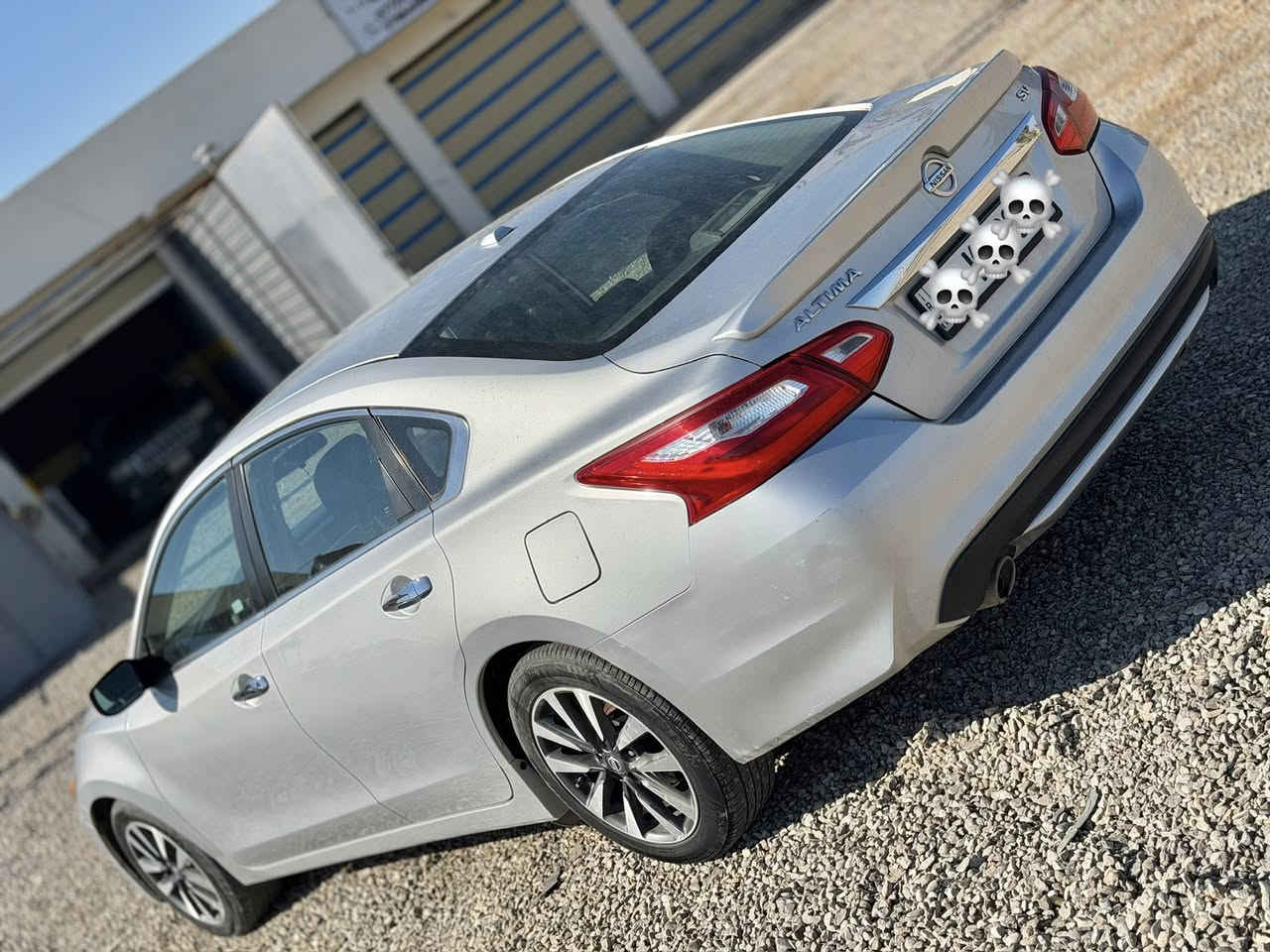 غير متواجد على فيسبوك،،،،،،؟
وتساب فقط ***********

128$ 🔒 

السلام عليكم 🫡 

* نيسان التيما[2018] رقم سليمانية 
تحويل ثاني يوم 

ماشيه:- 113mi

* المواصفات :

[ بصمة تشغيل _ بصمة ابواب _  

تحكم استيرن _ مانع انزلاق _ كاميرا خلفية _ مثبت سرعة _ 

كشن كهرباء ]

* محرك 2500 _ 4 سلندر 
كير كفالة كفالة كفالة لان ما ماشيه سياره نضيف واني كل ٢٥ الف كيلو متر ابدل دهن كير سياره معتني بيه حيل 

حادثه :- 1N4AL2AP5HC233090
* 
بجم كبس(مكفول) _ حادث  2قطع جوملغ رش  وبنيد راشينه بس ليش ماعرف 😂😂وجوملغ الخلفي بارد  (بدون دواخل) مثل ما موضح بالصور حادث حلو وسونار يمك 

السعر128 $ قفل 🔒 

مكان السياره/ ديالى بعقوبة 

***********
