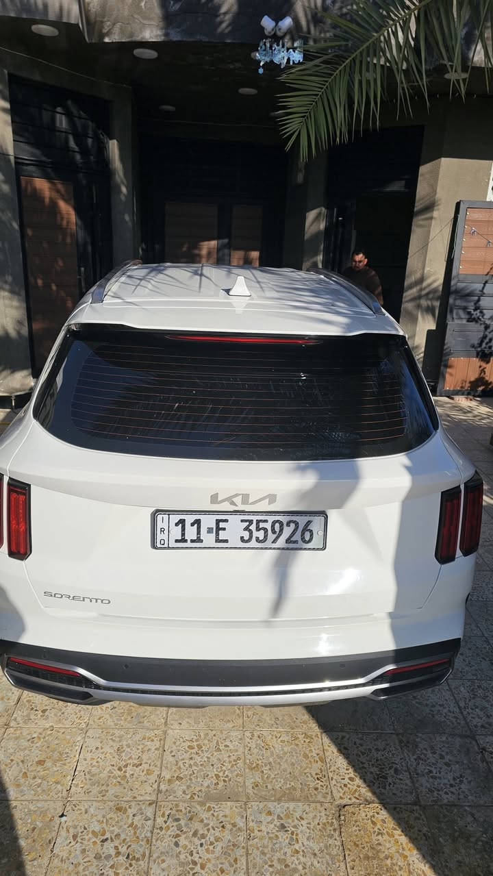 سورنتو ٢٠٢٣ خليجي ٦ سلندر رقم بغداد بأسمي تحويل ثاني يوم
كفالة عامة...
ماشيه 40 الف السياره جاهزه كير ومكينه وتخم تاير وتبريد السعر 290 وبيه مجال
 مكان السياره السماوة
  للاستفسار الاتصال
***********
