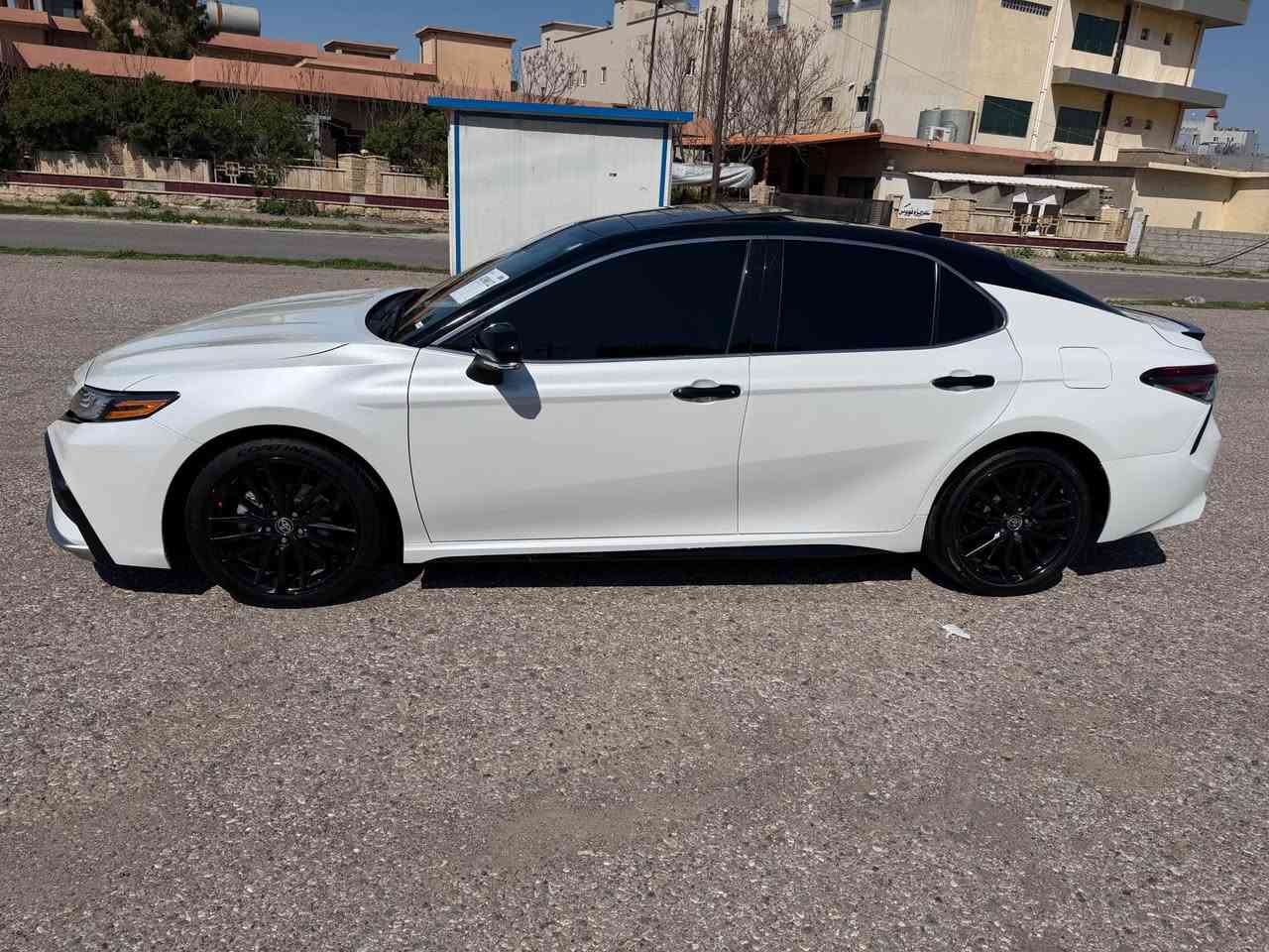 كامري XSE سته سلندر جاملغ خلفي صبغ سياره فول واحد على واحد خمس كامرات دادشو حساس ***********/*********** أربيل, العراق
