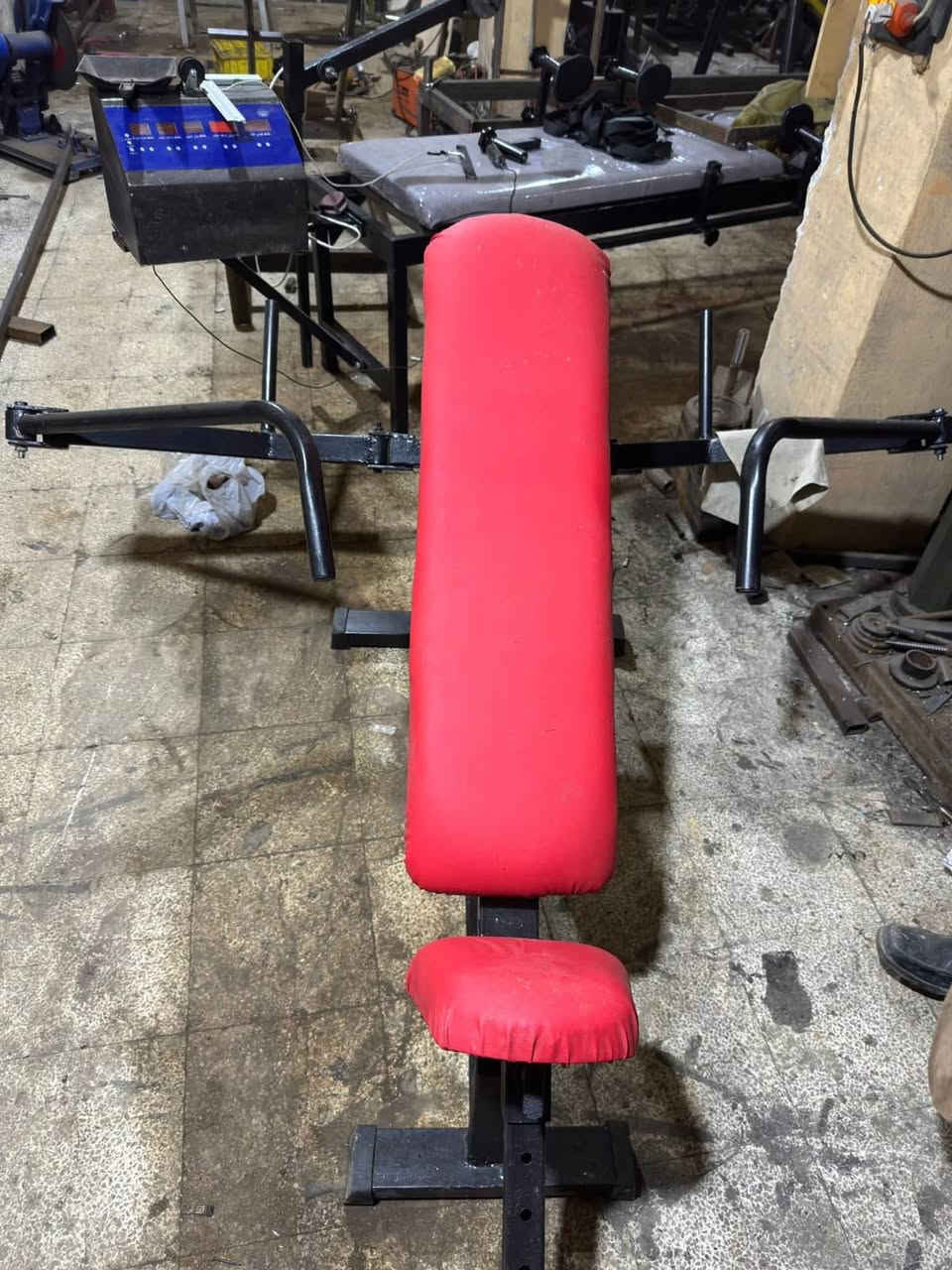 همر صدر البيع متواجد في حلب
بسعر مغري و يوجد شحن لكافه المحفظات السوريه 
و يوجد تفصيل أجهزه رياضيه 
لتواصل ‭0983 124 049‬


**إذا كنت صاحب هذا الإعلان وتريد حذفه لأي سبب، رجاءا أرسل رسالة إلى الدعم الفني**