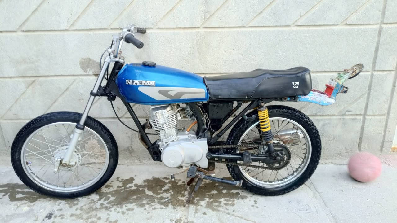 اسلام عليكم دراجه نامه لبيع مفتوحه بستم مكان ناصريه مركز لحولي ب350 
***********
