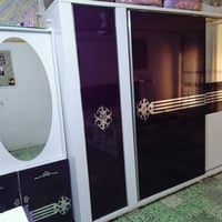 عندي غرفه تركيه مستخدمه السعر ٣٠٠ بيهه مجال بغداد الشعب الاتصال ٠٧٧٠٤٥...