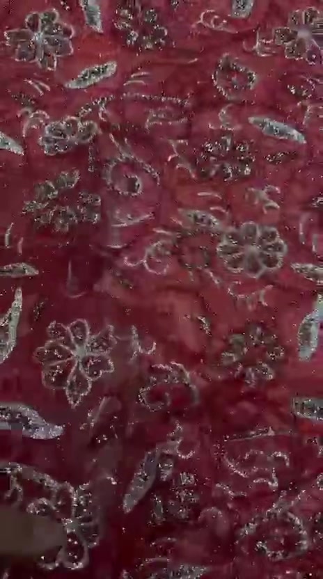 السلام عليكم قماش الماس دايموند فول اصلى واحد ديزاين 5الوان عرض 150 عندي توصيل وه تساب ***********
***********فقد جملة💐
