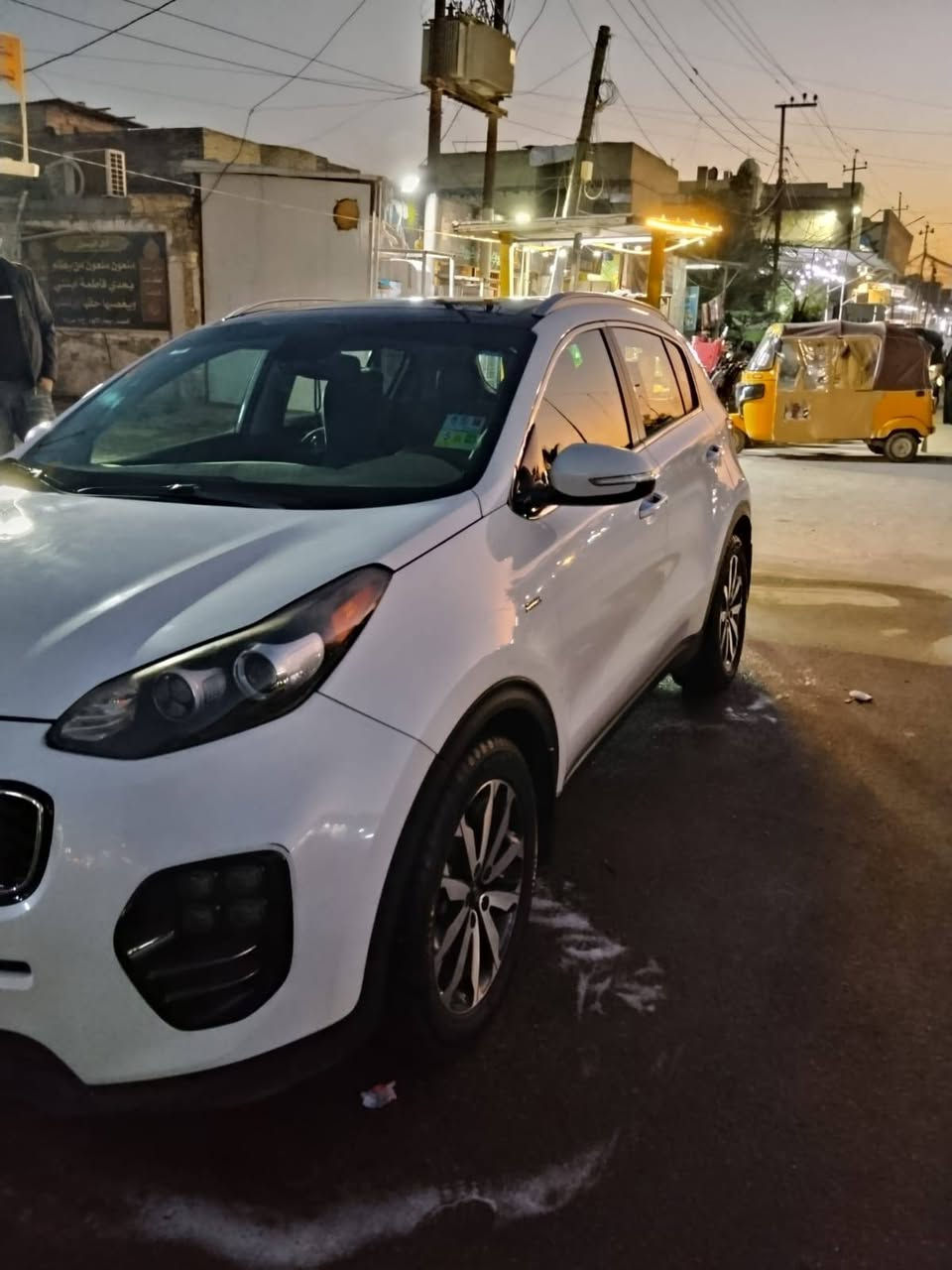 السلام عليكم سبورتج17بغداد باسمي وارد امريكي فول مواصفات بانوراما كشنات جلد بصمه فورويل  حادث بسيط مرفق بل السونارمكان ال بغداد الشعب رقم الهاتف ***********
