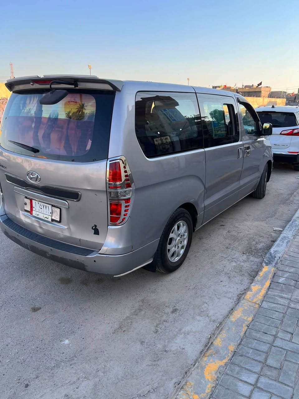 سلام عليكم ستاركس 16 بيها صبغ مدكر خلفي وباب سلايت قليل بيهن رقم بصره تحويل تايرات جدد تبريد شاشه العنوان بصره حيانيه رقم ***********
مكلف بنشر انتصل ع رقم الموجود خاص ماكو

