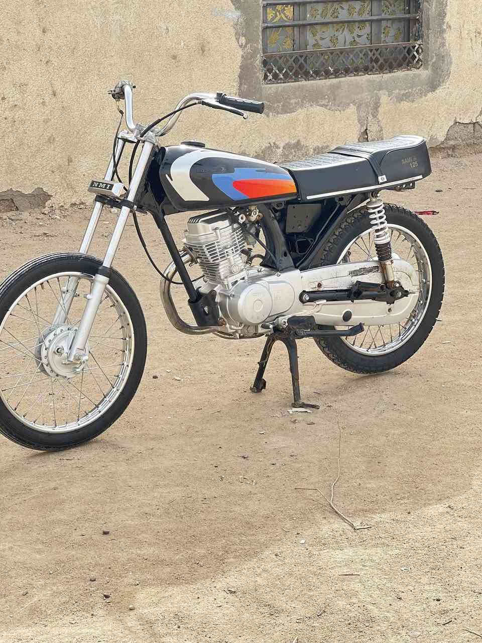 السلام عليكم دراجات تعمير 25محرك نامه مامفتوح دراجات كلك كلك مكفولات كفاله عامه شوفت عينك لا تواعد وما تشتري الو مسح منشورك سعر خاص مو شراي وما يعجبك المنشور اطلع ولا جنك شفته مكاني ناصريه الحوالي الجديد رقمي ***********
