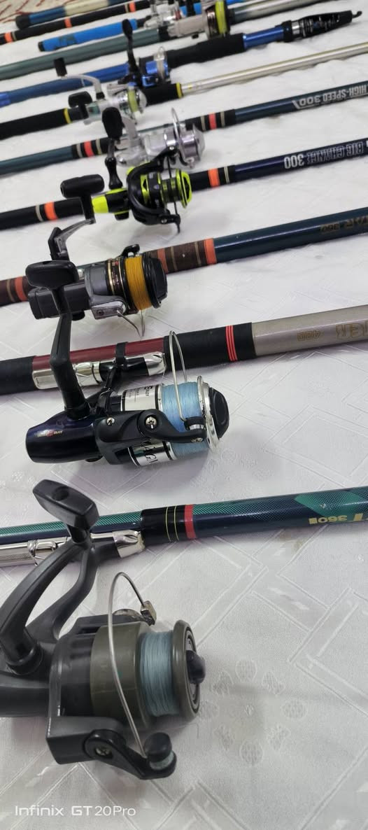 تحيه طيبه شباب توفر #قصبات صيد باله ياباني الصنع مع #مكينه جاهزه مع #خيطها الاصلي  بالة نضافه ٩٠٪
 #المكينه_باله_يابانيه_وكوريه_حجم_وسط
اطوال 2/70📍3.00📍3/60📍4/20📍500 
#الحساسات_خشن_وسط_ناعم حسب استخدامك
اسعار مناسبه 
عنواني حديثه 
***********
متواجد واتساب وفيس
