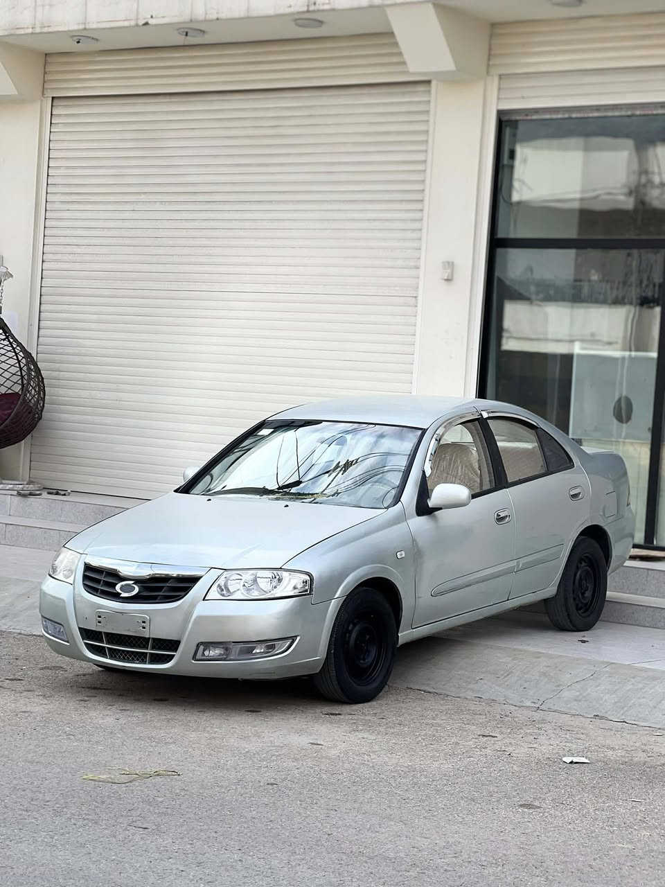 سەنی سام سونگ براوەی دوبەی 
مودیل ٢٠٠٧
ناوزەرد 
پیشو پشت کەپس بی دەعم
کامل جایز سەیارەکە بیناو برە
***********
