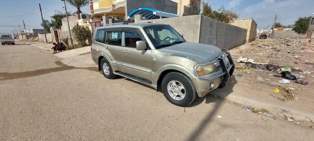 باجرو كير عادي بلاد  موديل 2004 مكفوله من الضربه
مكينه وكير مكفولات

تخم تاير 

سنويه مجدد 

السعر ٦٥ وبيه مجال 

مكانه العماره كميت

***********
