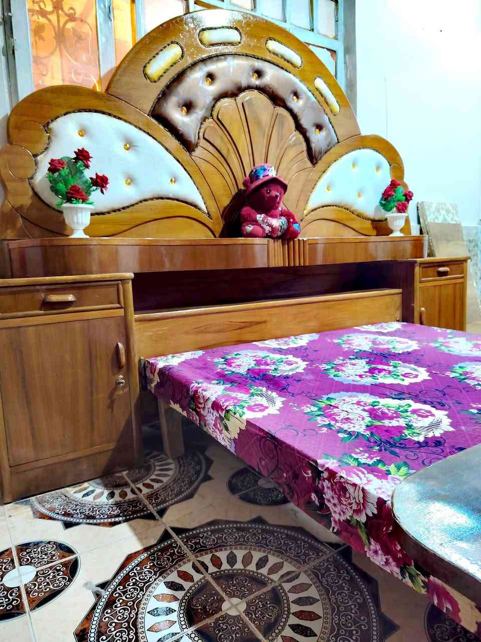 غرفة اخشاب صاج تسكام تسكام ثقيل درجه أولى داخل وخارج صاج غرفه روعه ام السته طابقين نضافة فول كنتور دور دنك زاويه ضخمه دوشمه وترتيب ضهر جرجوبه براغي ملحقات كامله للبيع الديوانيه اتصال ***********
