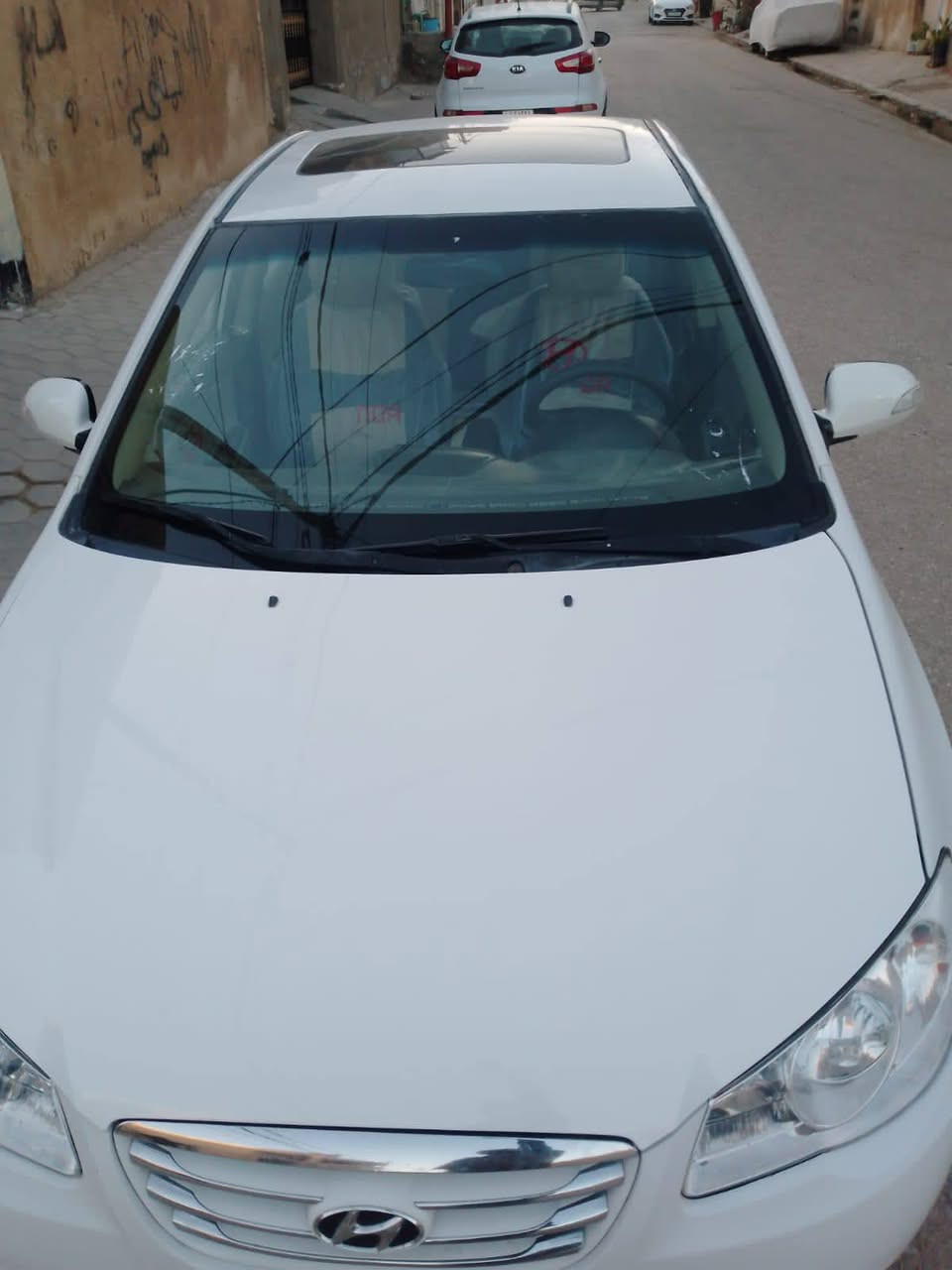 إلانترا للبيع موديل 2011 بيهة بنيد وچاملغ السعر 115 
الرقم ***********
