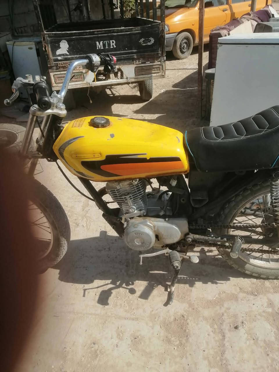 دراجه للبيع تعمير حربي كلك كلك ترايك للبصرة  سعر 230الف


**إذا كنت صاحب هذا الإعلان وتريد حذفه لأي سبب، رجاءا أرسل رسالة إلى الدعم الفني**