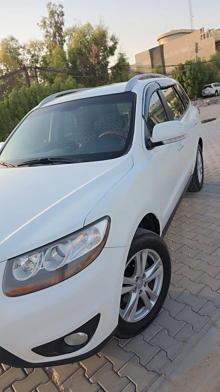 آلسَـِْ♡‌‌ـِْلامَ علـِْ♡‌‌ــِْيگمَ
وين يدور جديد كارتون
سنتافي كاز موديل  2012 معممه حصة كاز وبيه كارت تفول بكل المحافضات
{ ادوات ادوات}
 متوئمة بغداد انكليزي شرط اُصًلًيےّ وحاسبه وين متريد اطلع بيه

✺كصة جنطة شغل درجة اولى 
✺دخول جديد مشي قليل 
✺تايرات جدد نضاف  
✺مواصفاتها كلش حلوة شاشه
✺تحكم مري كهربائي +شفط مري 
✺باتري جديد 
✺بلوتوث   
✺تبريد دجتل ثلج ❄️
✺نظام ايكو 
✺كاز سوبر صفر چارج شلعة اقوى من البانزين شرط 
✺تحكم ستيرن جهتين 
✺السيارة جاهزة وبدون اي نقص كاملة على 24 حباية  تستلم بدون اي نقص 
✺سيارة احلى من الصور وشغلها مضبوط 
✺كير مكينة تبريد تدفئة حدادية دواخل كهربائيات كلشي جاهز
✺مكان السيارة {كربلاء المقدسه}
✺السعر {58} وبيها مجال حك الجية
للاستفسار 📞اتصل وتدلل { *********** }
