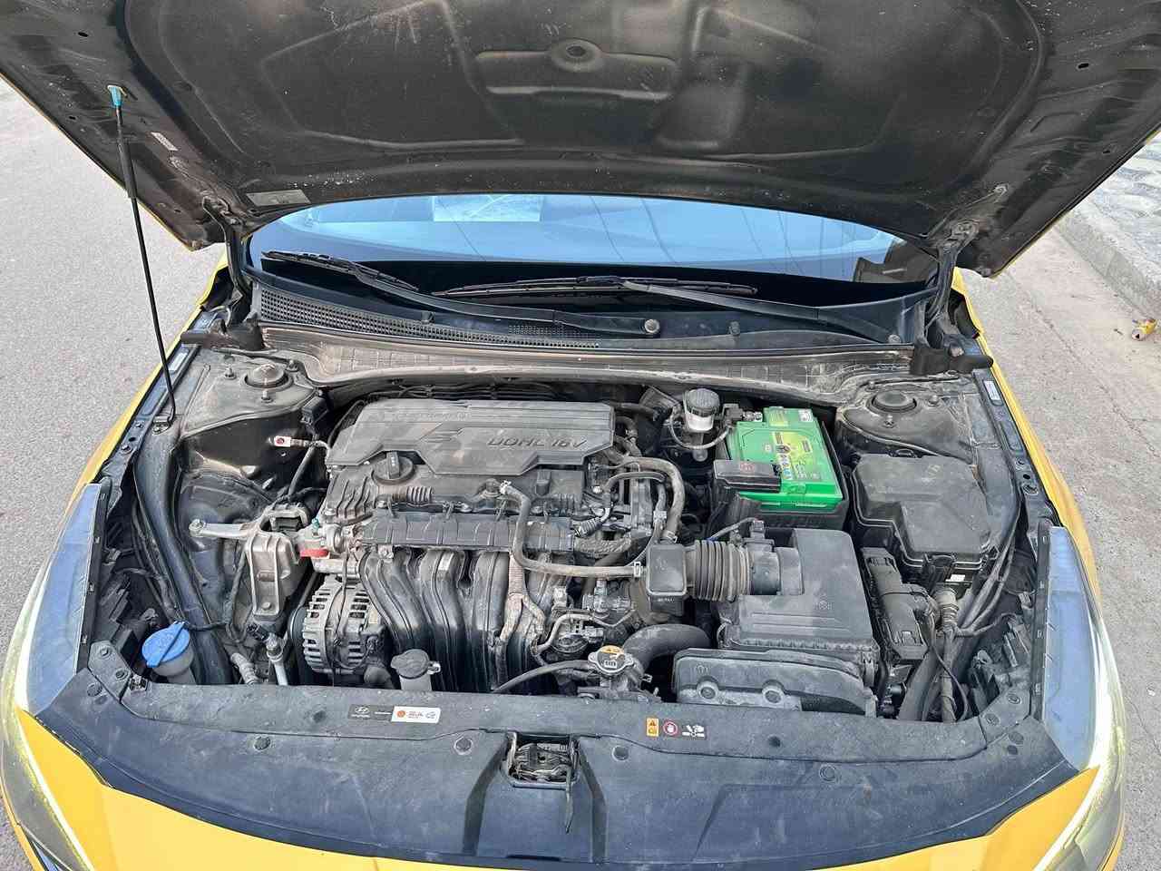 النترا موديل 22 فول موصفات  من عدا الجلد
.تشغيل عن بعد
.بصمة تشغيل
بصمة ابواب مع ترحيب
بصمة جنطة مع فتح ذاتي عند الاقتراب 
تدفئة كشنات
.لدي امامي خلفي عدسات زنون
.اطفاء ذاتي 
.تحديد مسار 
.مانع انزلاق
.فول تحكم ستيرن مع قيادة الية
.مود درايف تغيير 3 وضعيات قيادة
.رادار امامي 
.رادار خلفي 
.رادار جانبي
رادار نقطة عمياء
كامرة خلفية كامرة رادار مع حساس اوتو ستوب خلفي
.شاشة ديجتل متصلة 
شاشة كبيرة تدعم كار بلي
محرك 2000 دوش 
.سلايت
اشارة مراية 
ماشية49ميل
حادث خلفي
صورالحادث بالمنشور
بدون ايرباك
السعر169
للاستفسار الاتصال***********
